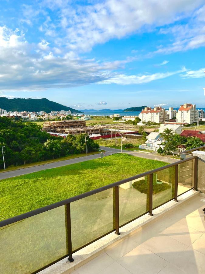 Cobertura Velejar Em Condominio Clube - Com Area De Lazer โกเวร์นาดอร์ เซลโซ รามอส ภายนอก รูปภาพ