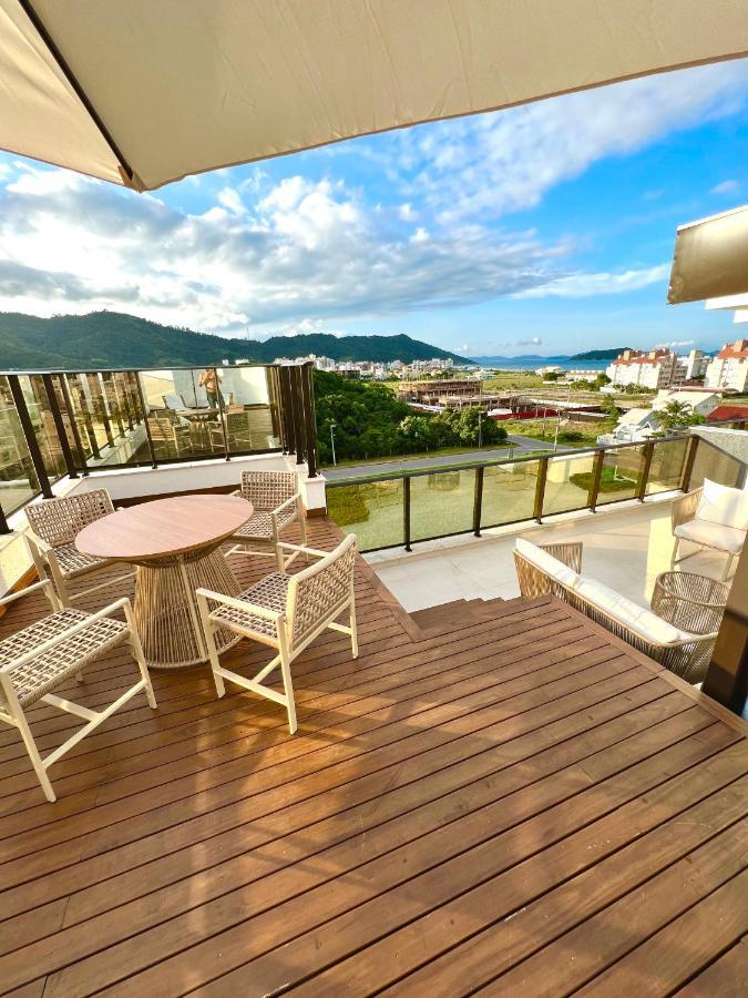 Cobertura Velejar Em Condominio Clube - Com Area De Lazer โกเวร์นาดอร์ เซลโซ รามอส ภายนอก รูปภาพ